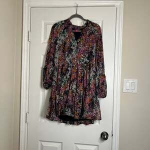 Vince Camuto Floral Three Tiered V-Neck Mini Dress
